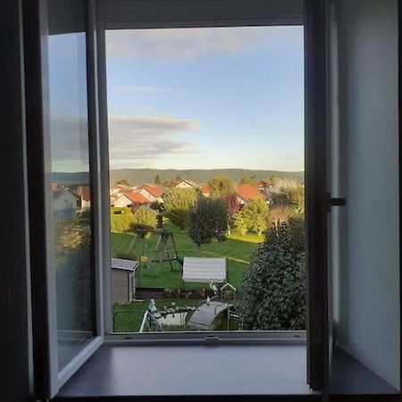 Frasne Logement Entier. Gite Les Brimbelles Zewnętrze zdjęcie