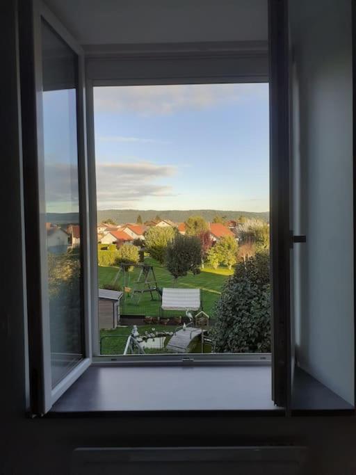 Frasne Logement Entier. Gite Les Brimbelles Zewnętrze zdjęcie