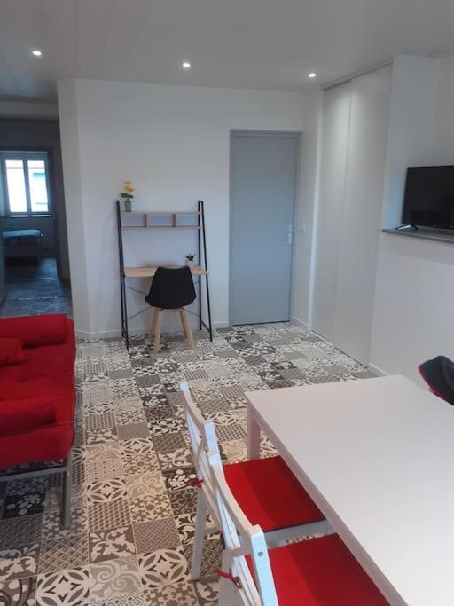 Frasne Logement Entier. Gite Les Brimbelles Zewnętrze zdjęcie